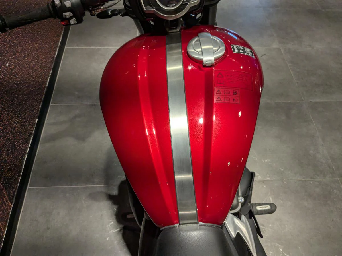 Triumph Rocket 3 Storm R - Image 25