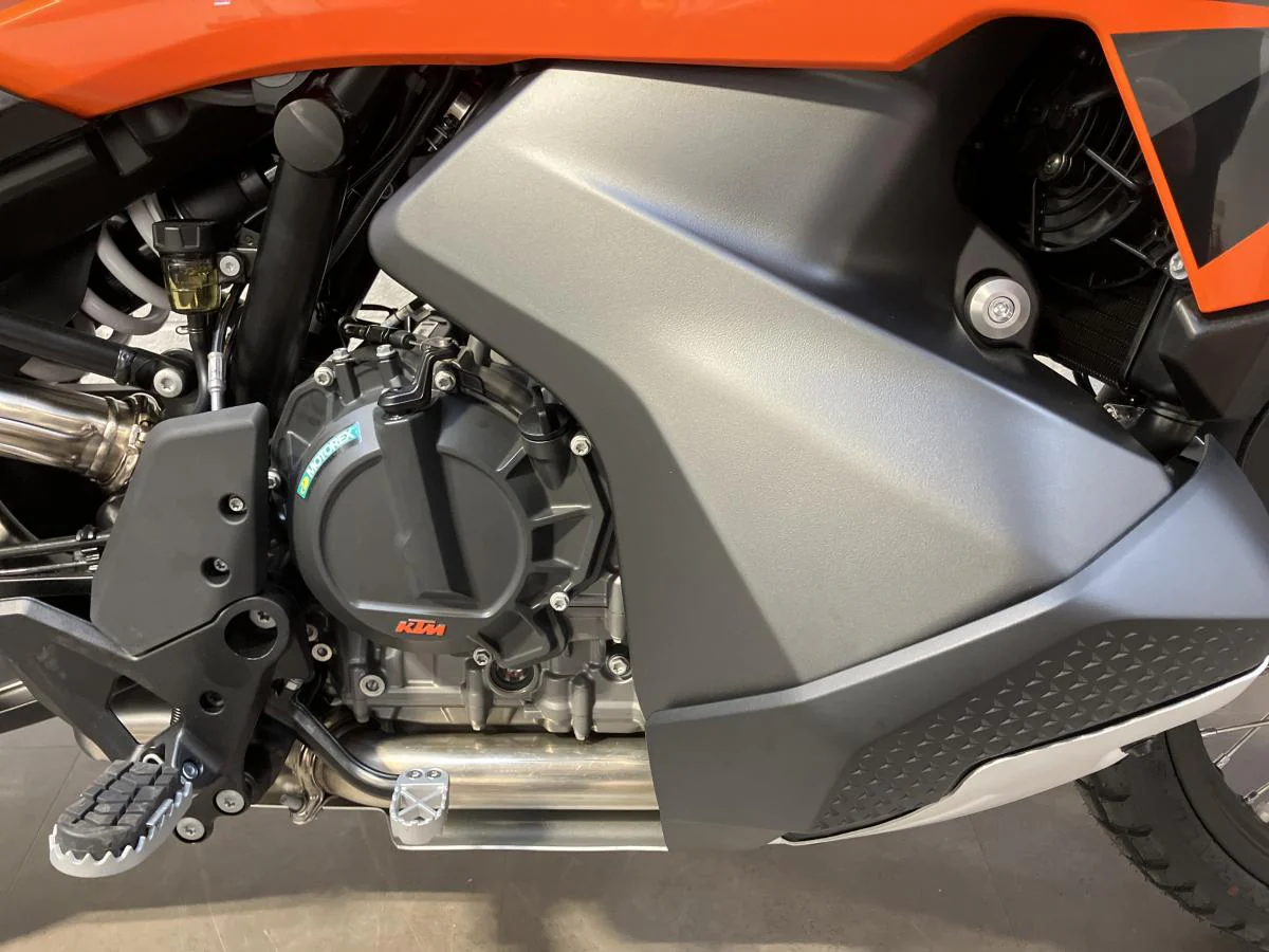 KTM 790 Adventure - Image 19