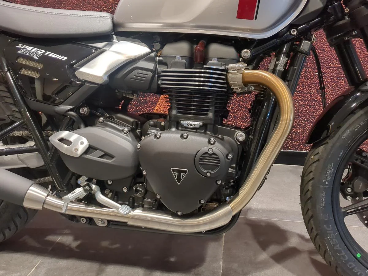 Triumph Speed Twin 900 - Image 25