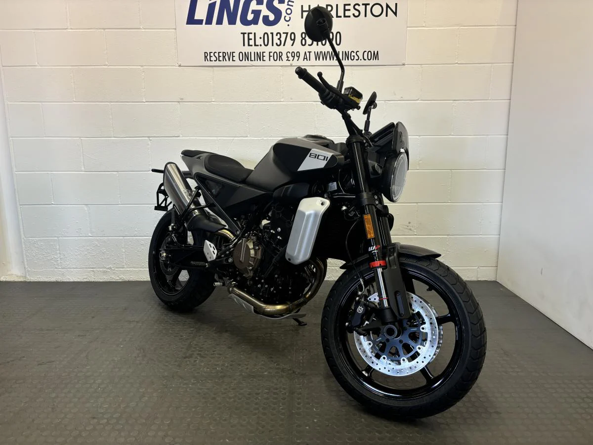 Husqvarna Svartpilen 801 2024 - Image 8