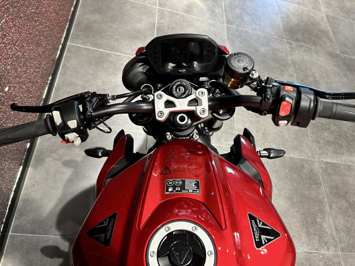 Triumph Street Triple 765 RS - Image 14