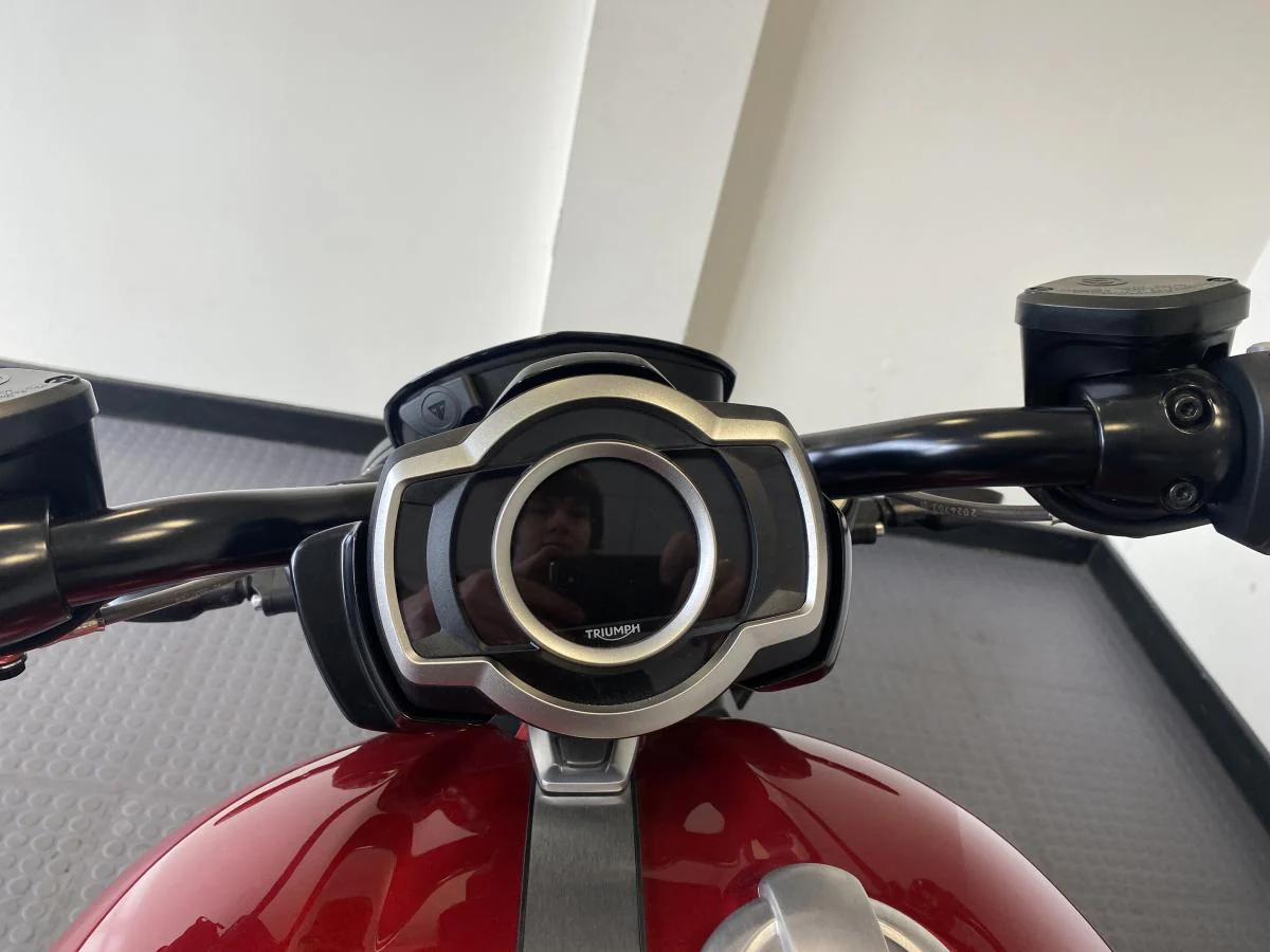 Triumph Rocket III Storm R - Image 23