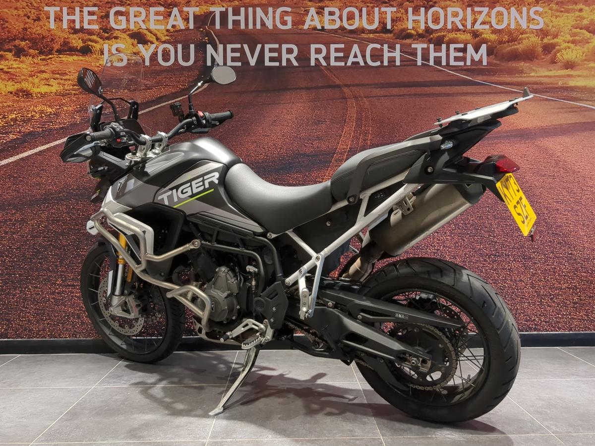 Triumph Tiger 900 Rally Aragon Edition - Image 3
