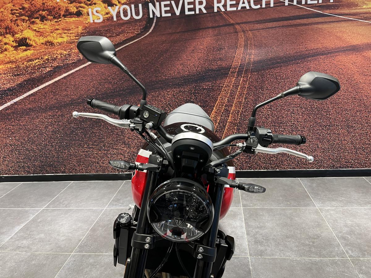 Triumph Trident 660 - Image 18