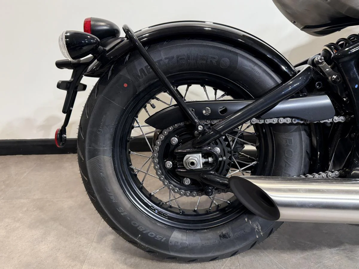Triumph Bonneville Bobber Icon - Image 4