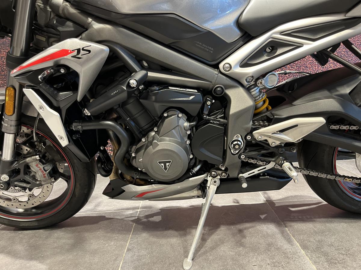 Triumph TRIUMPH STREET TRIPLE RS - Image 15