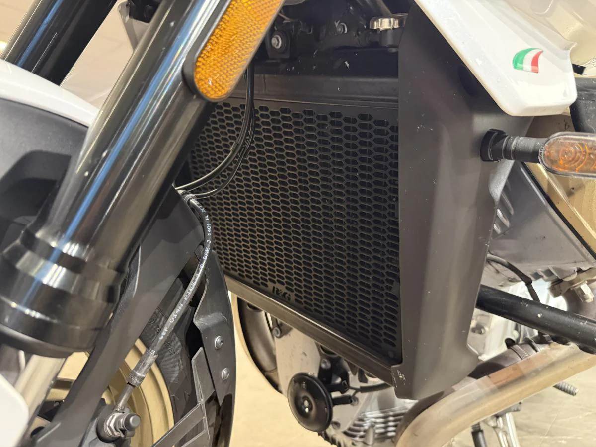 Moto Guzzi V100 Mandello - Image 29