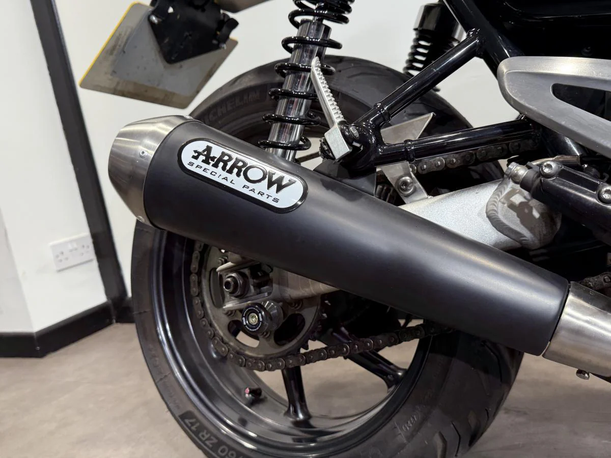 Triumph Speed Twin 1200 - Image 17