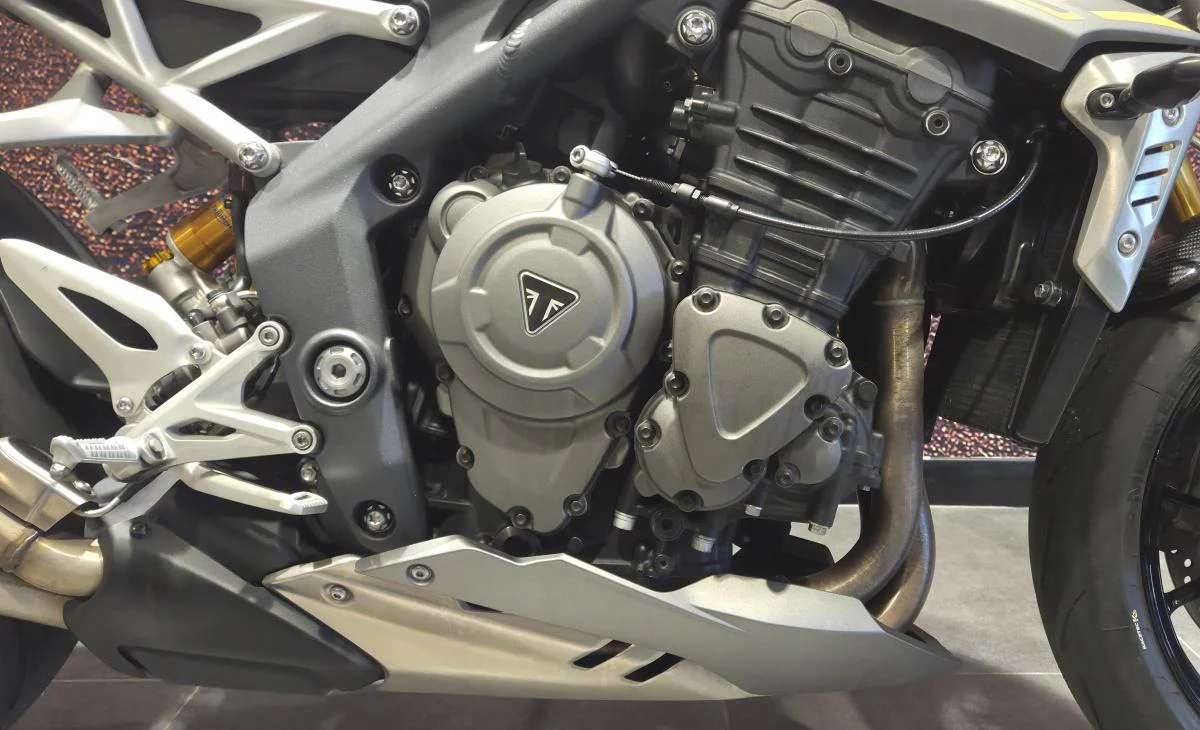Triumph SPEED TRIPLE 1200 RS - Image 6