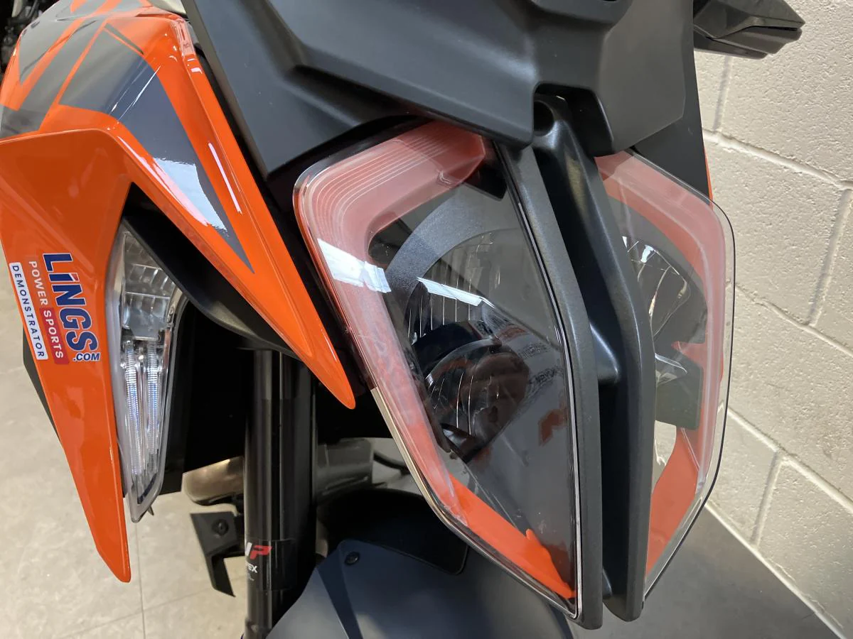 KTM 1290 Super Duke GT 2024 - Image 19