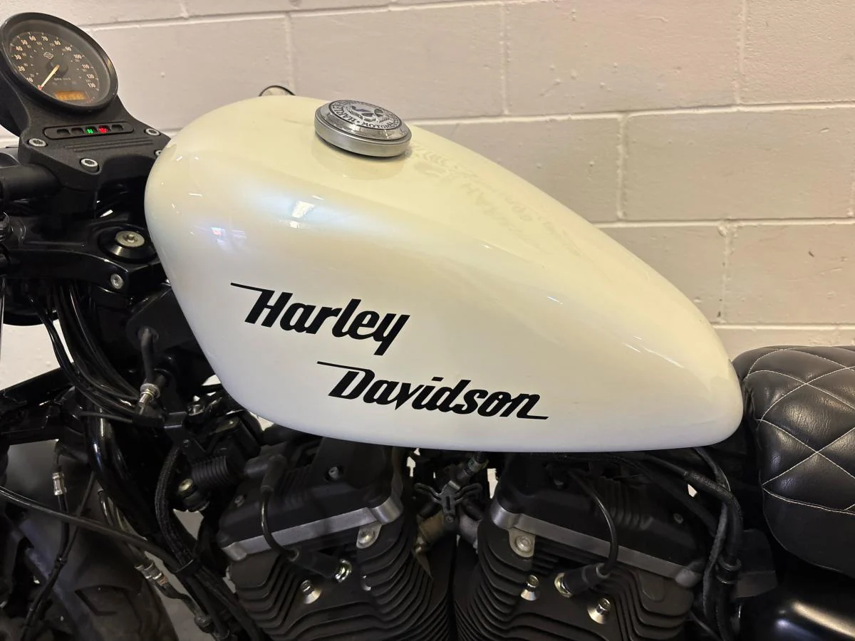 Harley-Davidson XL883N IRON 2014 - Image 12