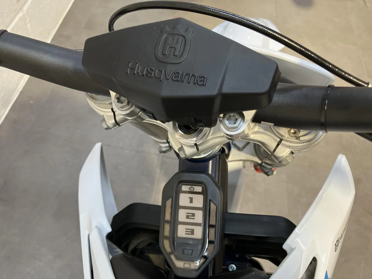 Husqvarna EE 5 - Image 24