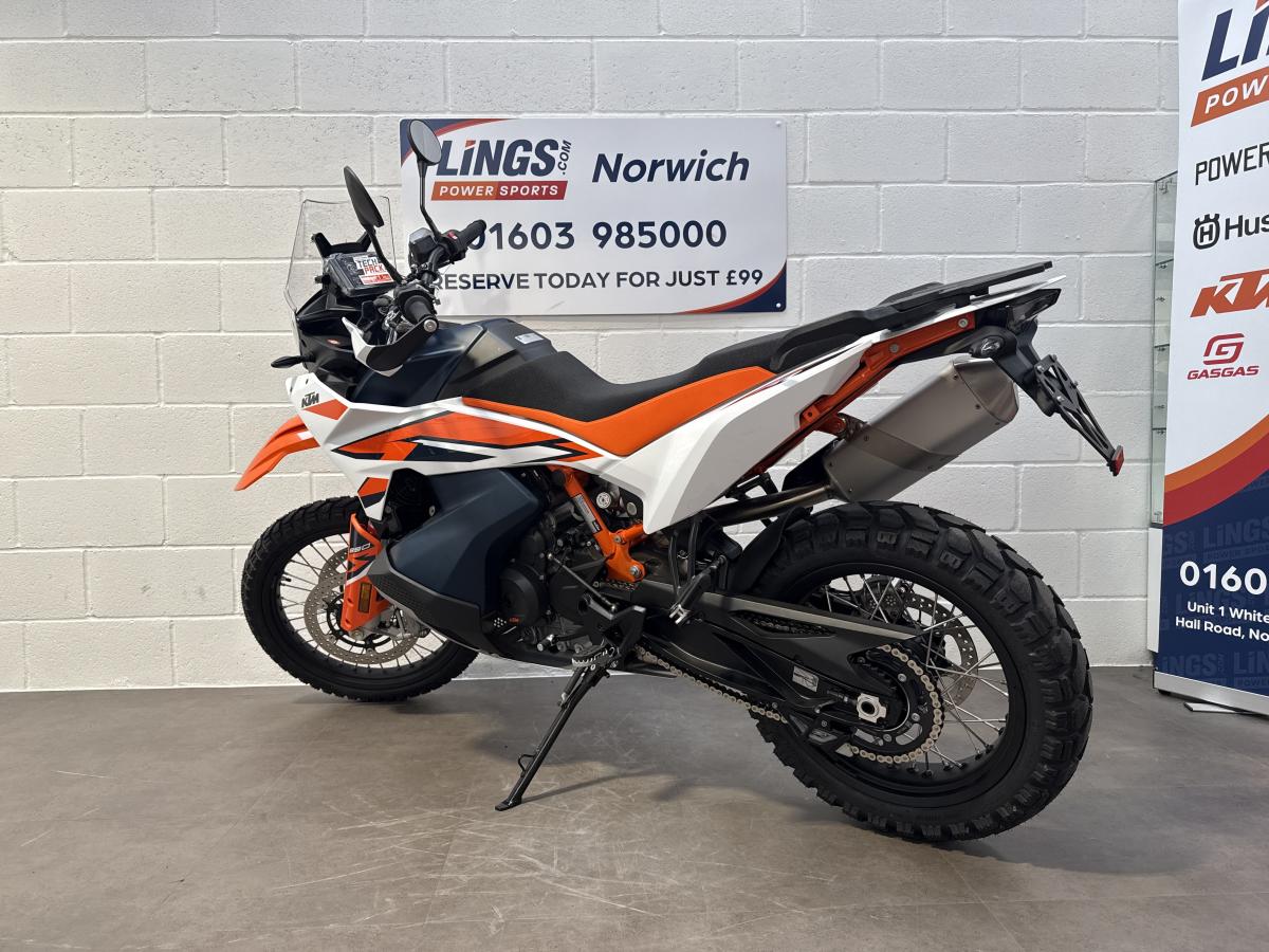 KTM 890 Adventure R - Image 10