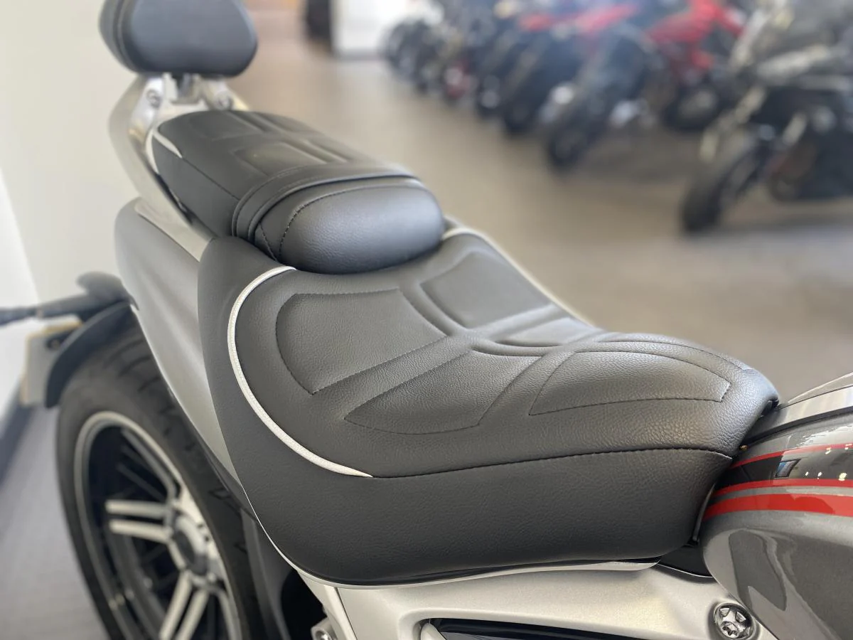 Triumph Rocket 3 GT - Image 29