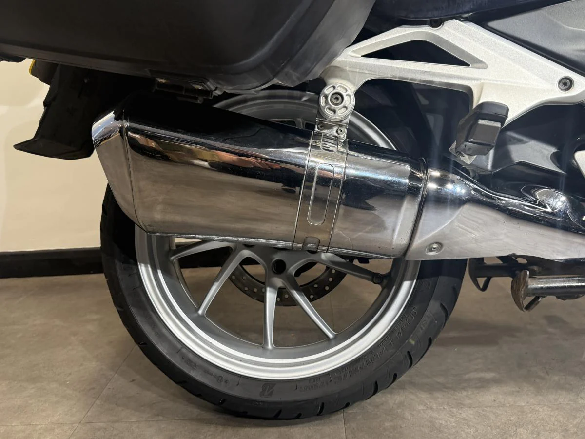 BMW R1200RT - Image 12