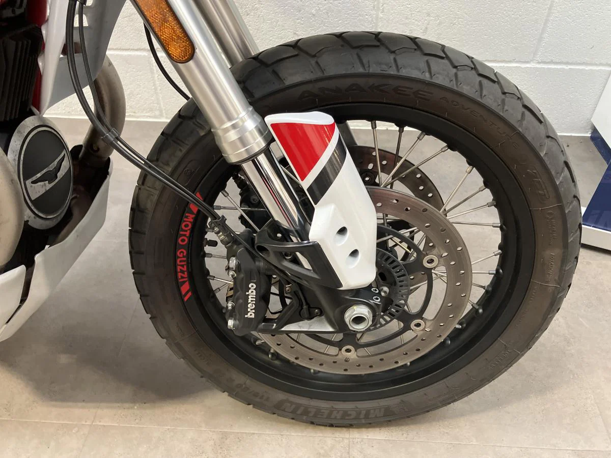 Moto Guzzi V85 TT - Image 18