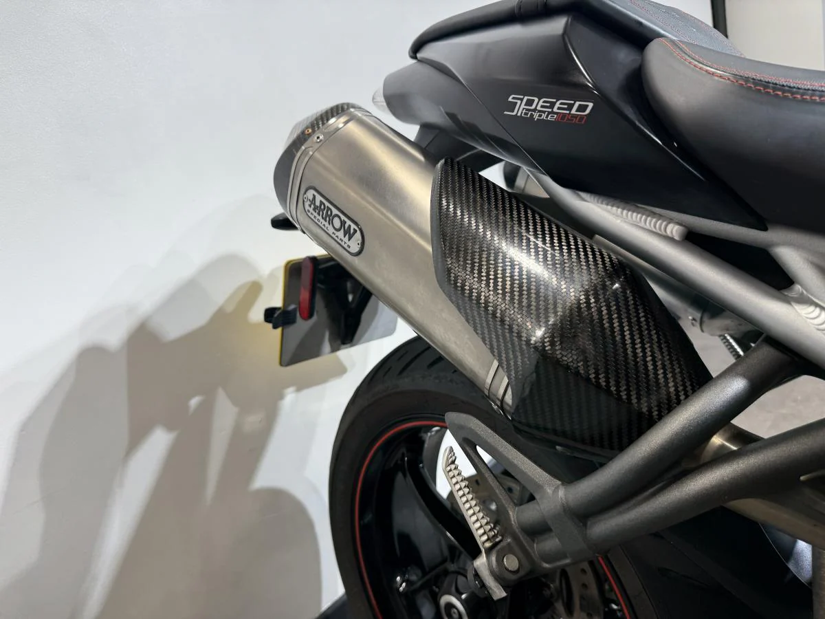 Triumph Speed Triple 1050 RS - Image 25