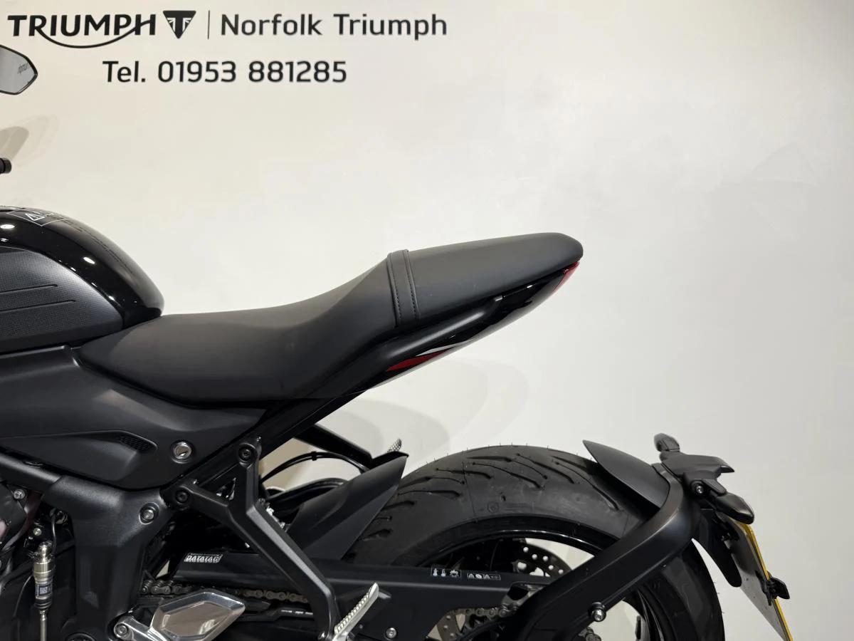 Triumph Trident 660 - Image 18