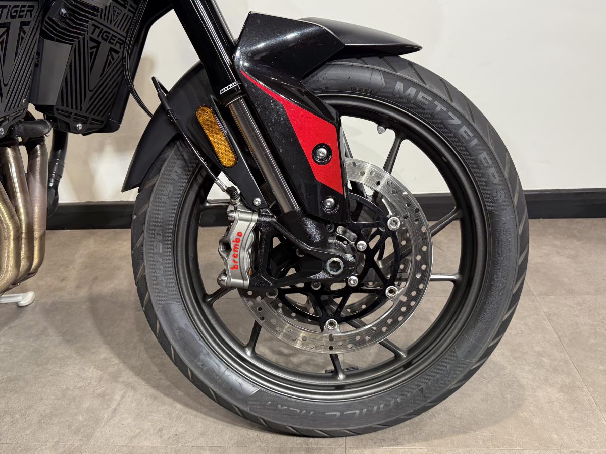 Triumph Tiger 900 GT Pro - Image 10
