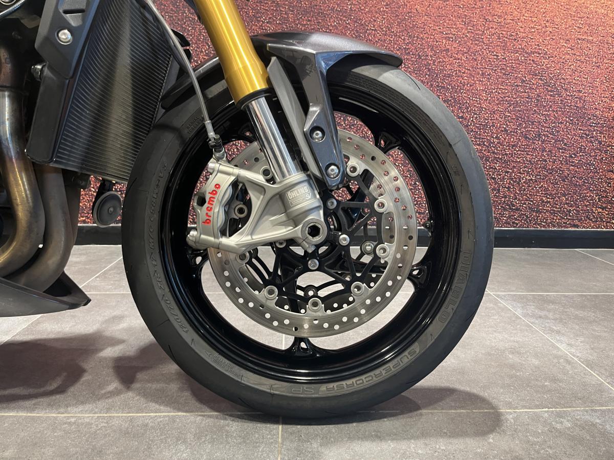 Triumph SPEED TRIPLE 1200 RS - Image 7