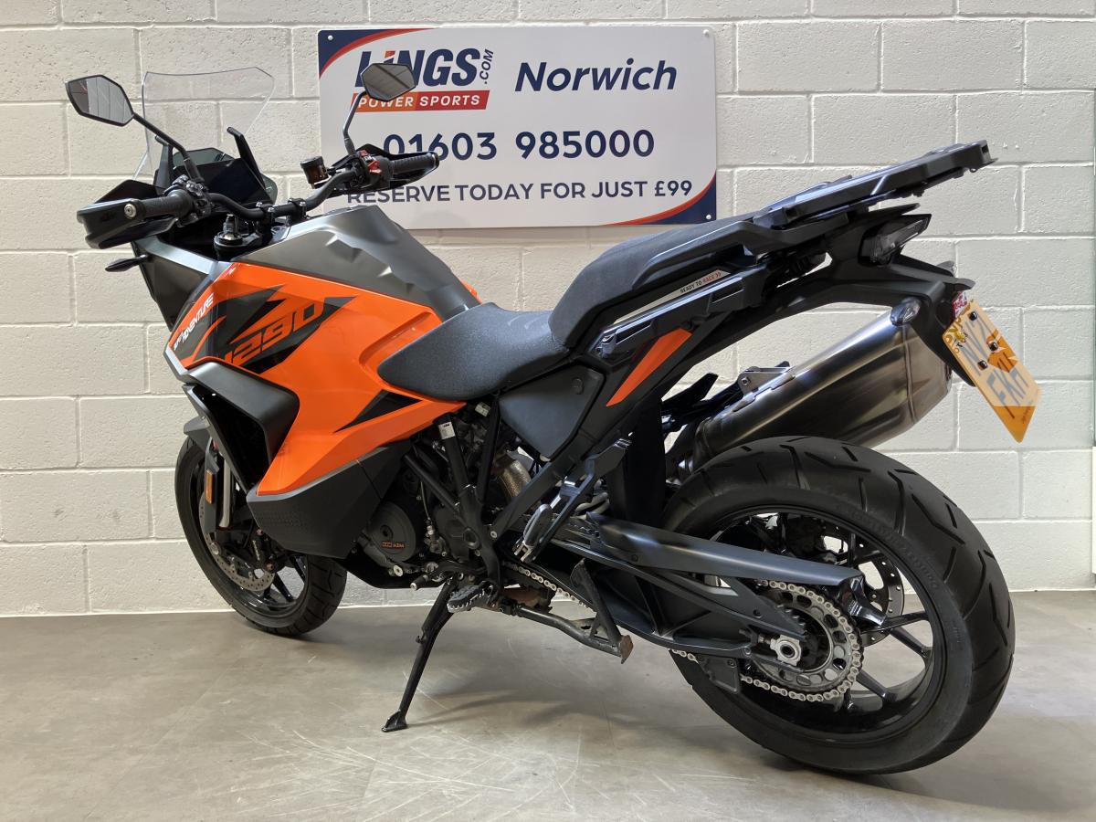 KTM 1290 SUPER ADVENTURE S - Image 9