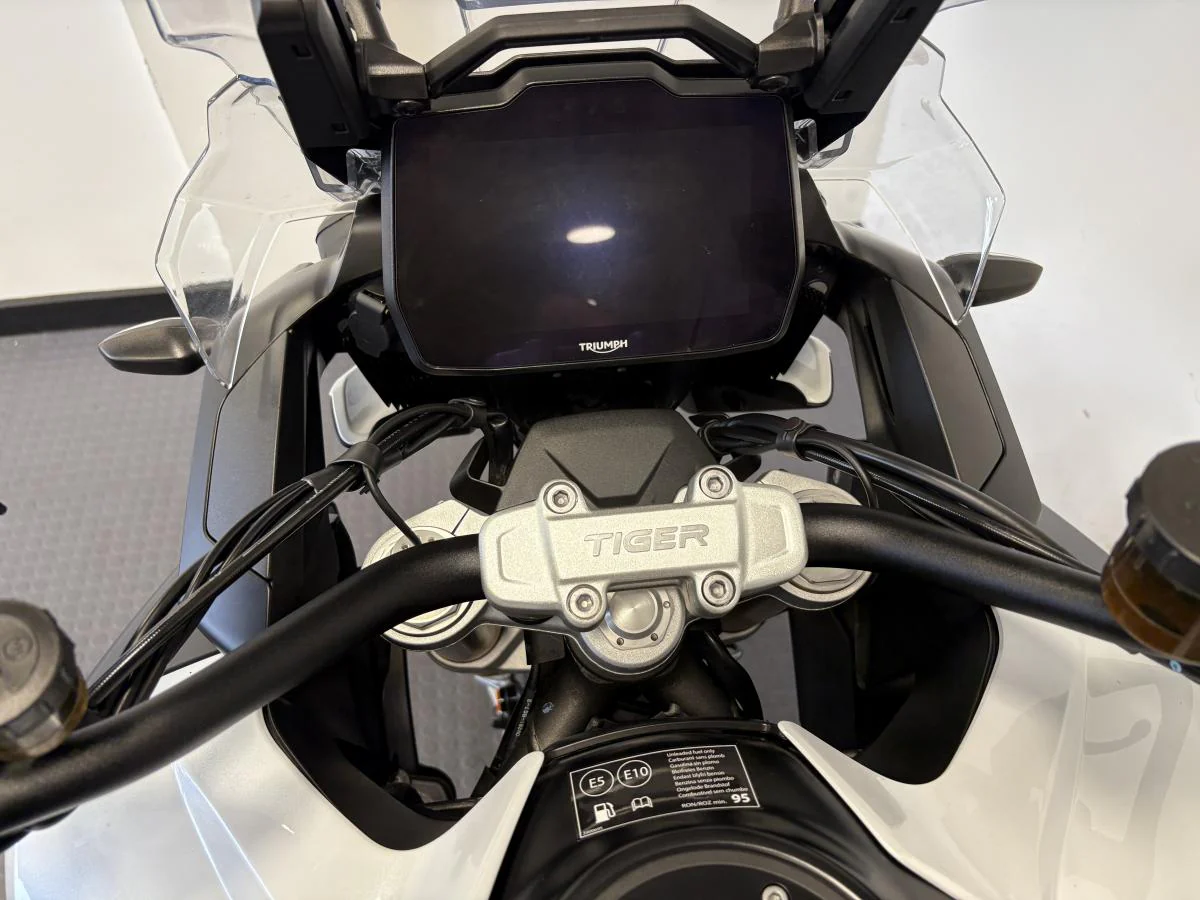 Triumph Tiger 1200 Rally Pro - Image 17