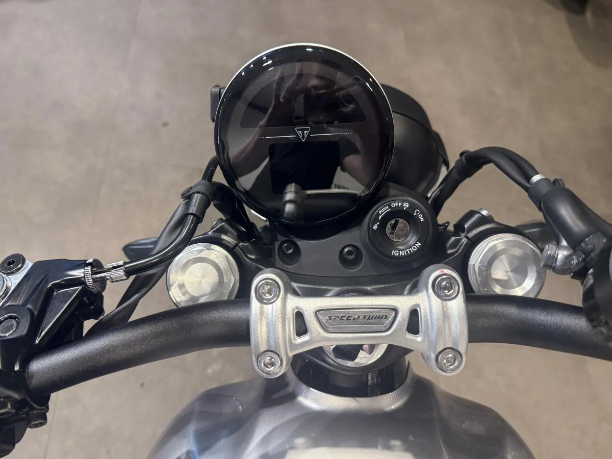 Triumph Speed Twin 900 - Image 27