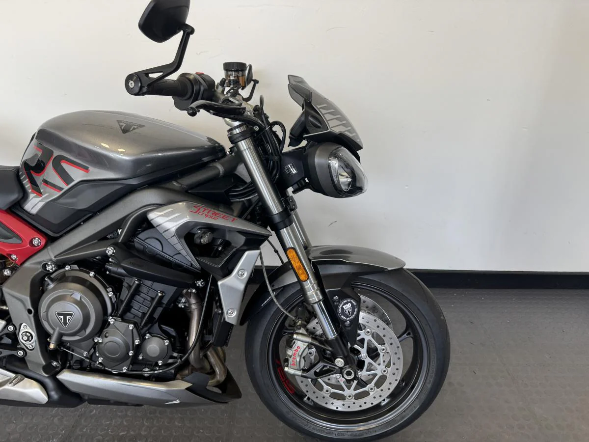 Triumph Street Triple 765 RS - Image 15