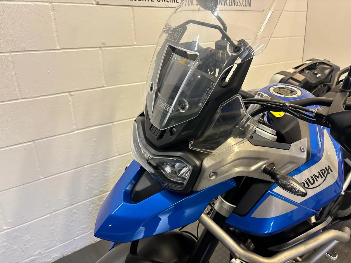 Triumph Tiger 900 GT Pro - Image 10