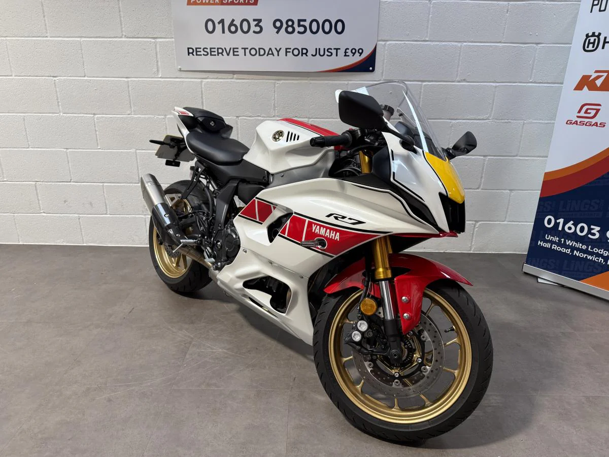 Yamaha R7 - Image 3
