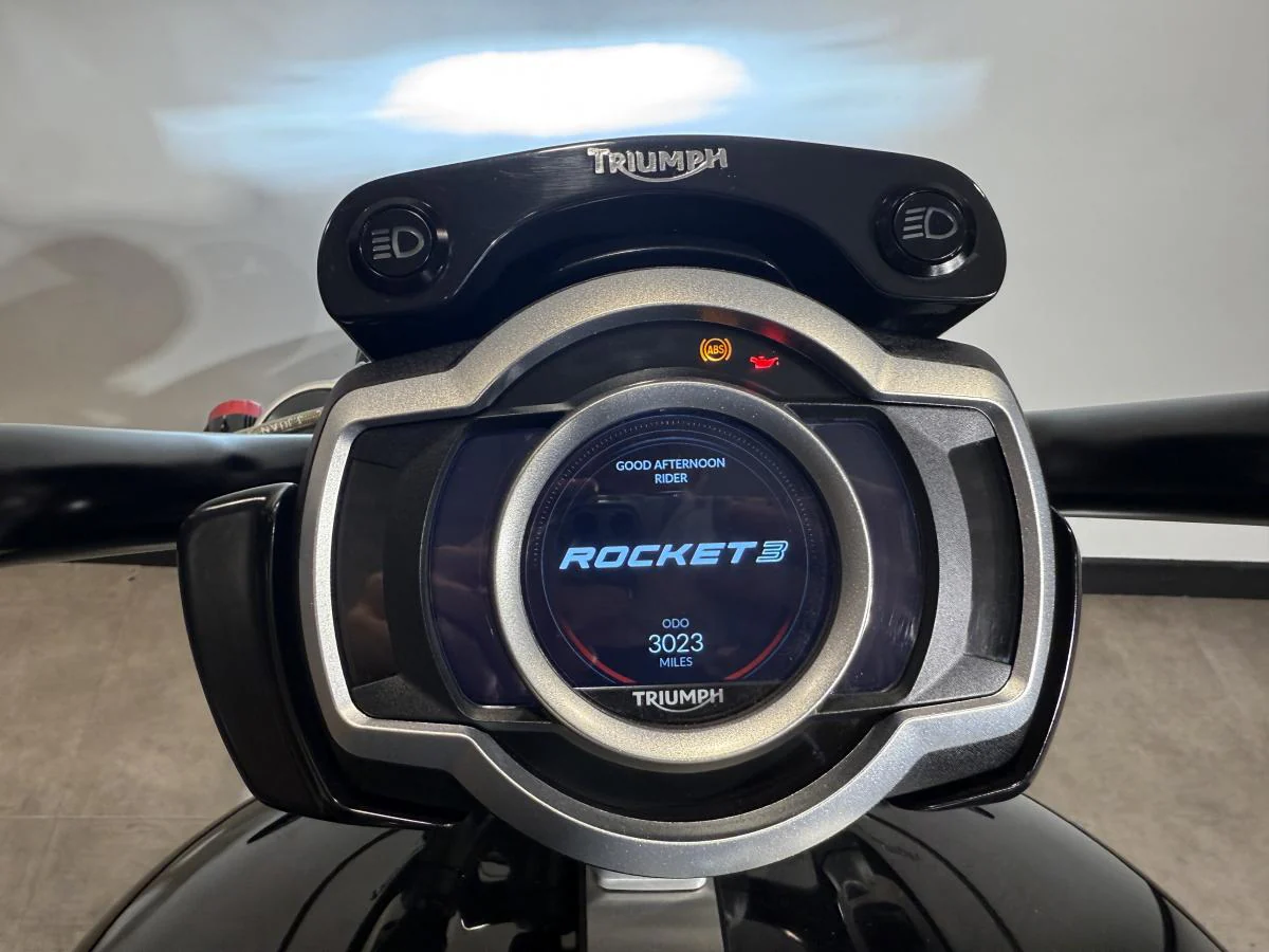 Triumph Rocket III R - Image 22