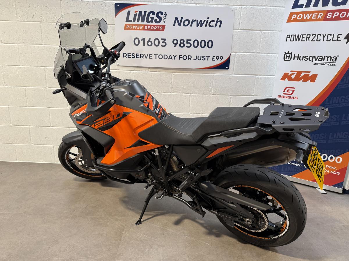 KTM 1290 SUPER ADVENTURE S - Image 10