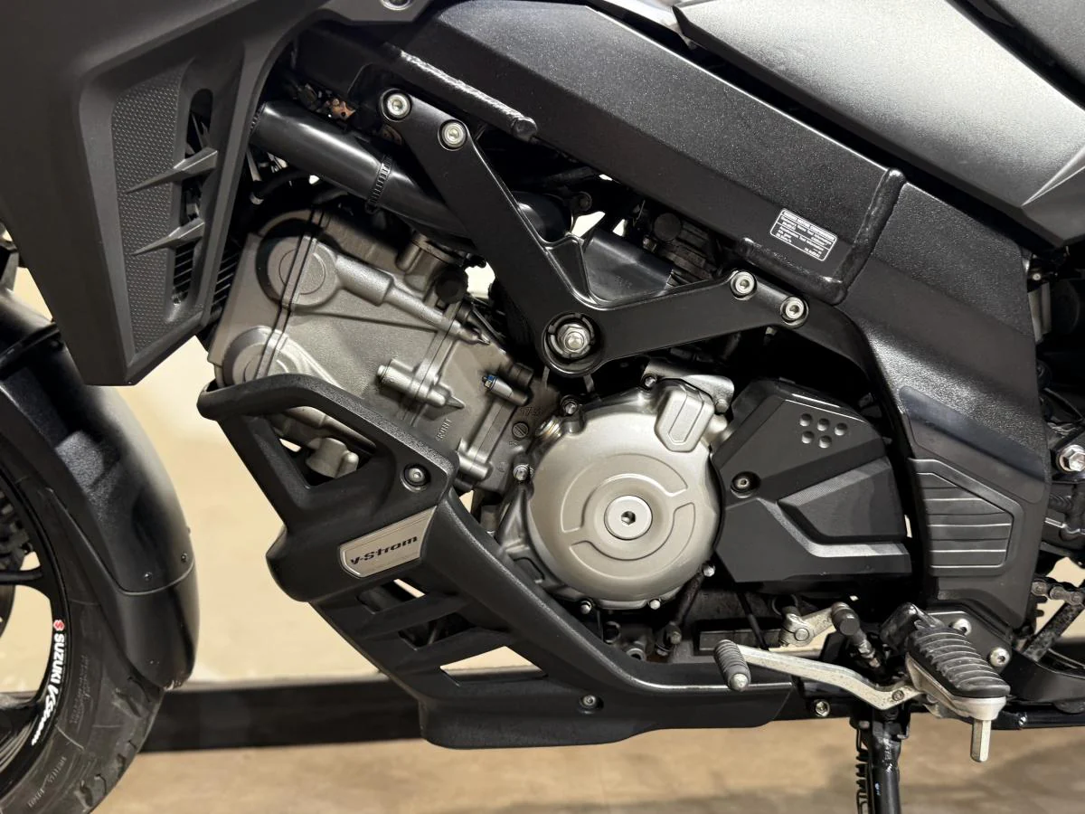 Suzuki DL650 V-Strom - Image 13