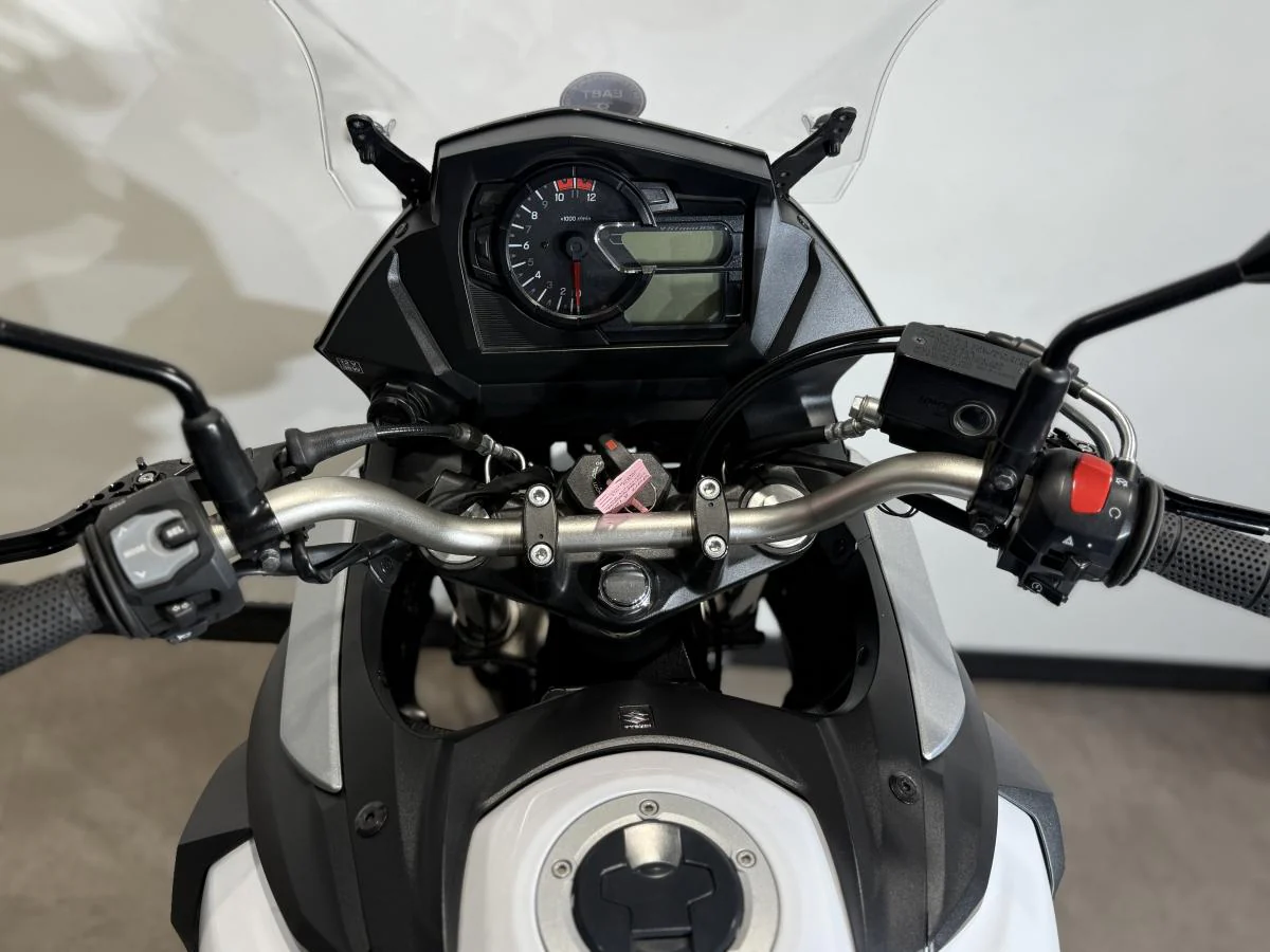 Suzuki DL650 V-Strom - Image 20