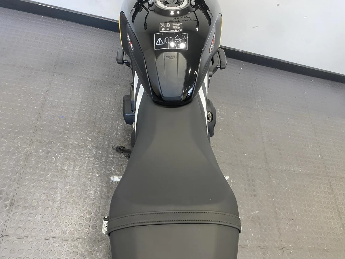 Triumph Trident 660 - Image 22