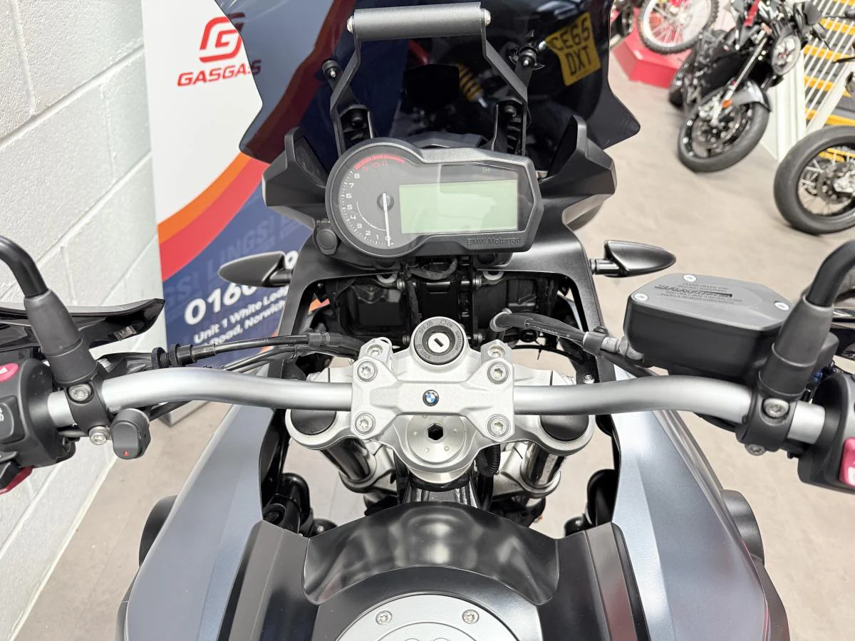 BMW F750 GS - Image 26