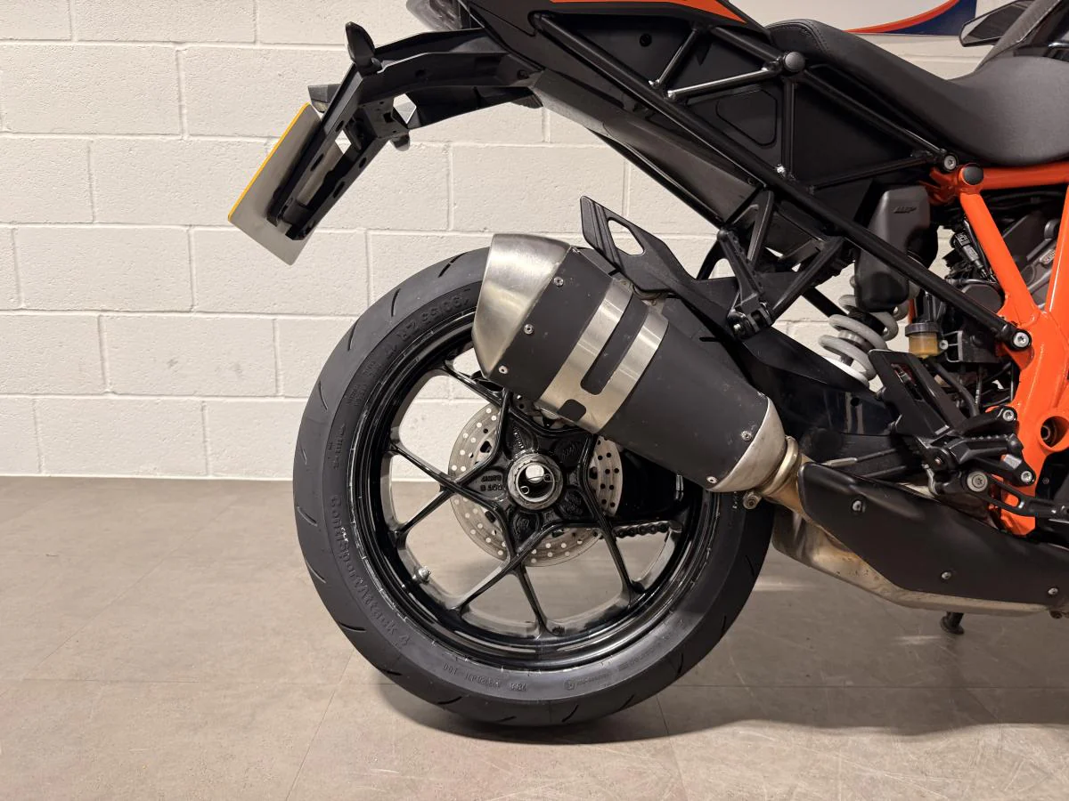 KTM 1290 Super Duke GT 2021 - Image 15