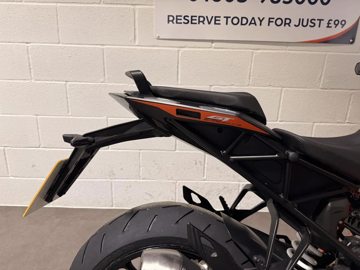 KTM 1290 Super Duke GT 2021 - Image 18