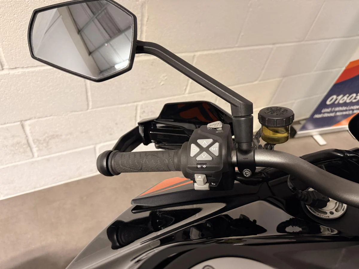 KTM 1290 Super Duke GT 2021 - Image 23