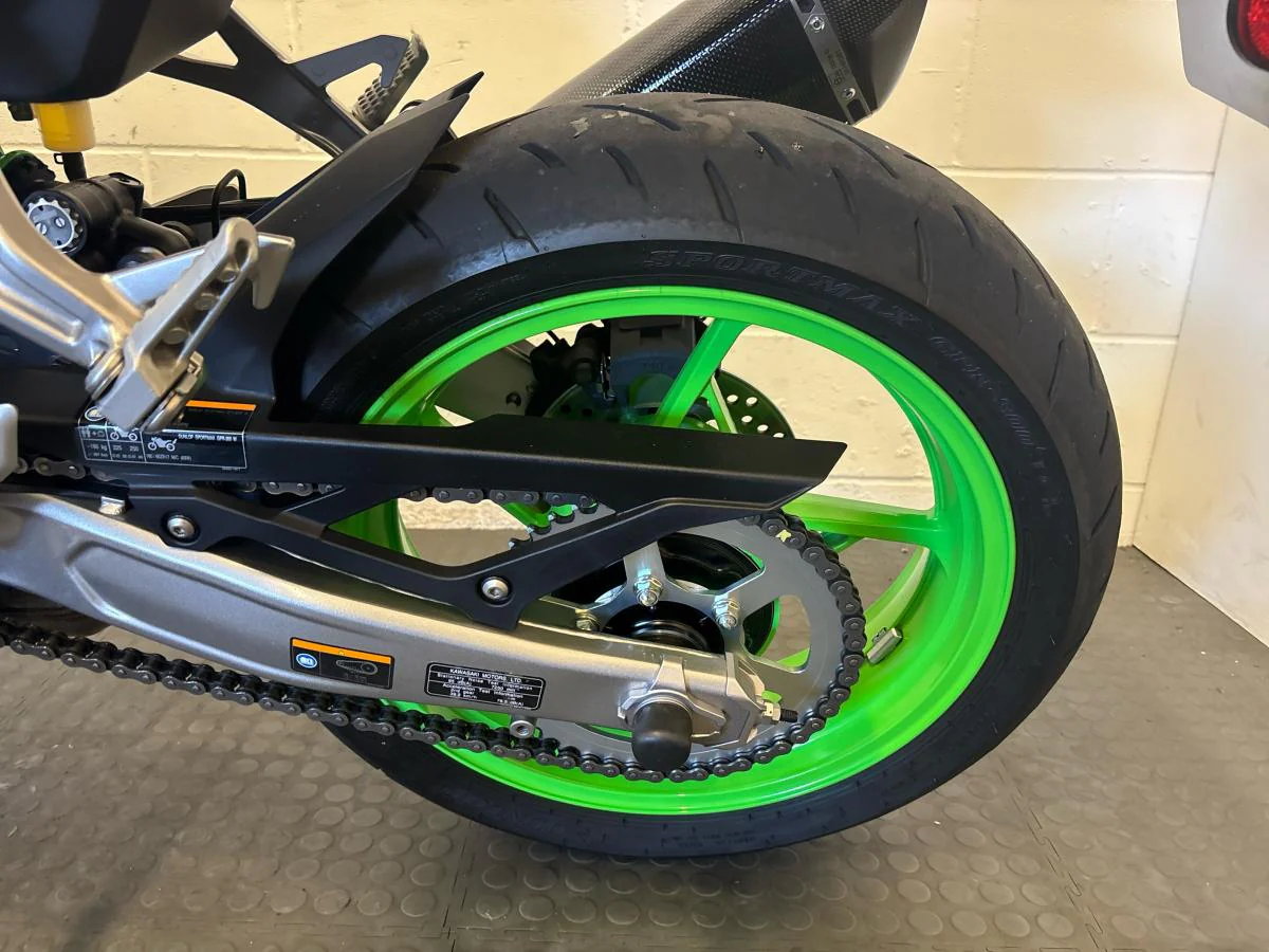 Kawasaki ZX-4RR 40th Anniversary - Image 16