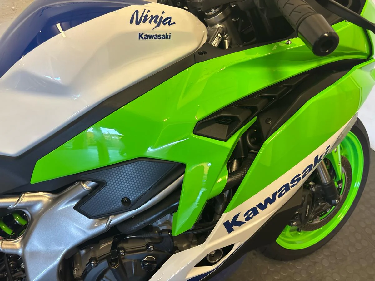 Kawasaki ZX-4RR 40th Anniversary - Image 26