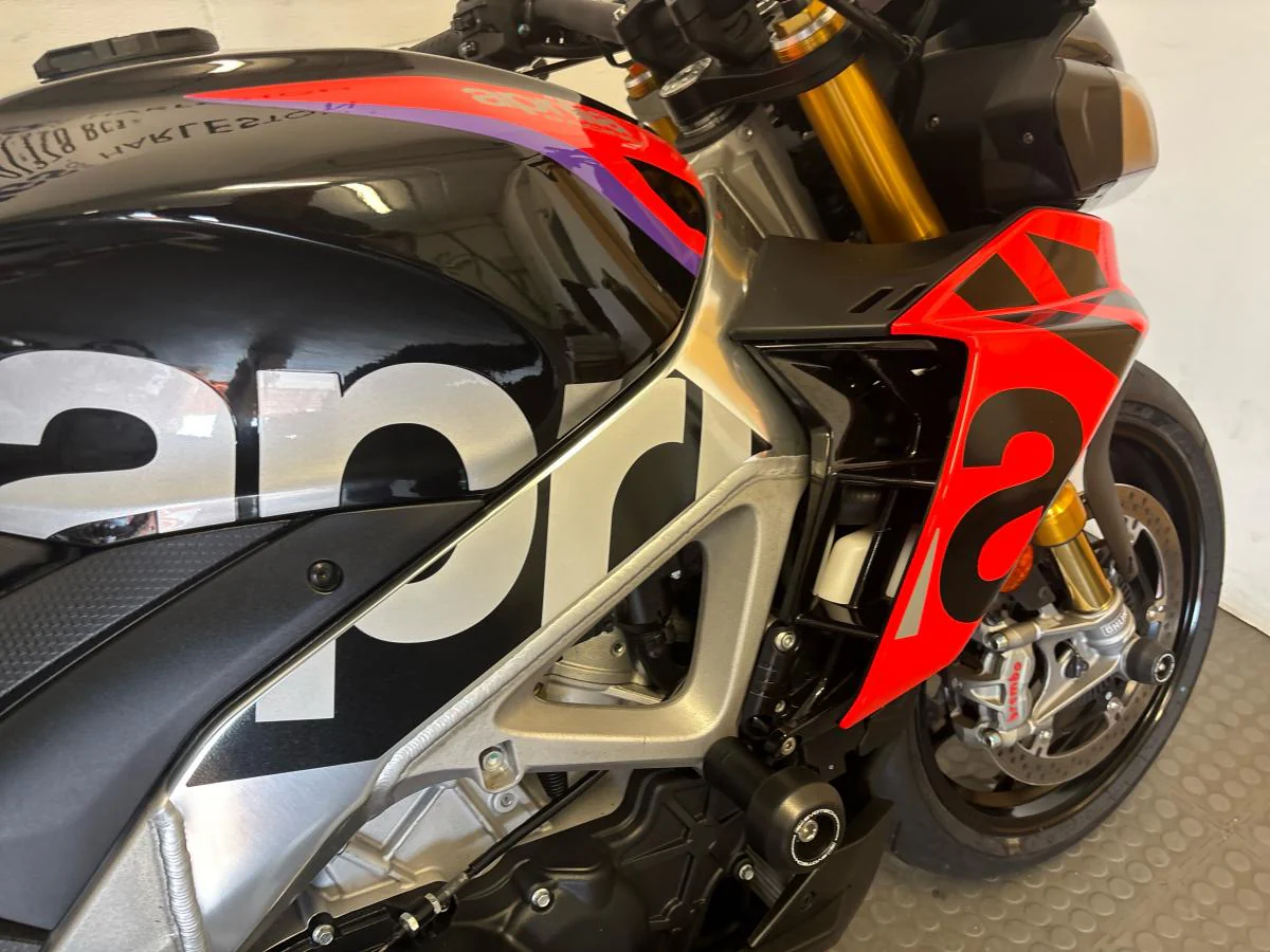 Aprilia Tuono V4 1100 Factory - Image 26