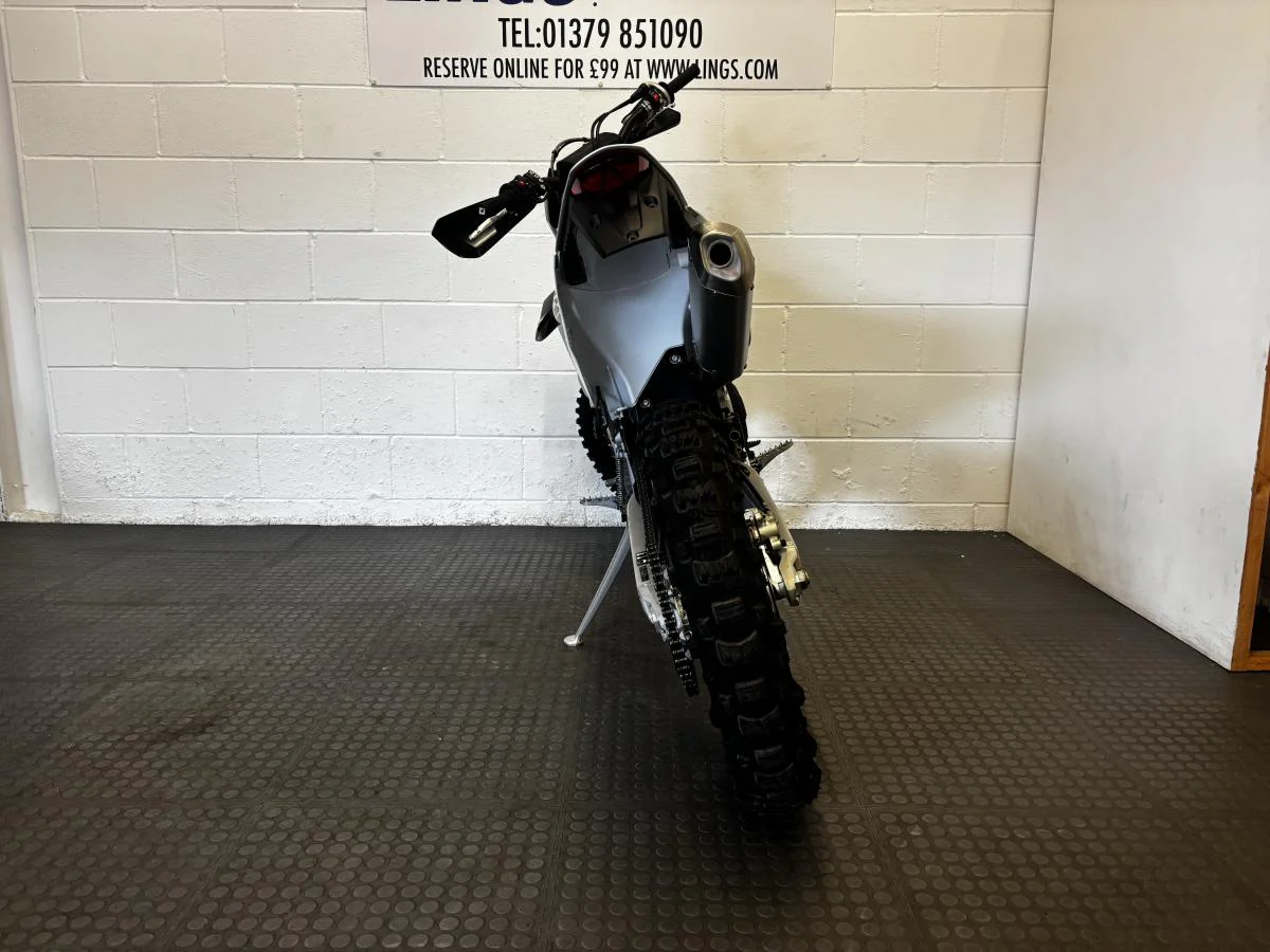 Triumph TF250-E - Image 7