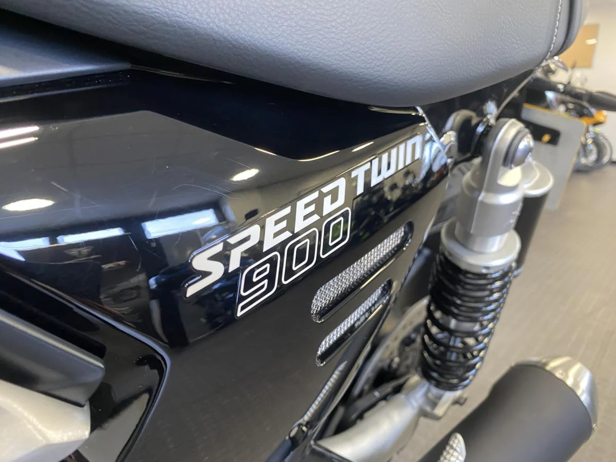 TRIUMPH Speed Twin 900 - Image 26