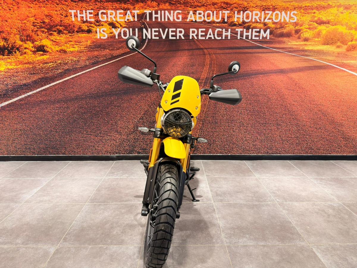Triumph Scrambler 400 XC - Image 22