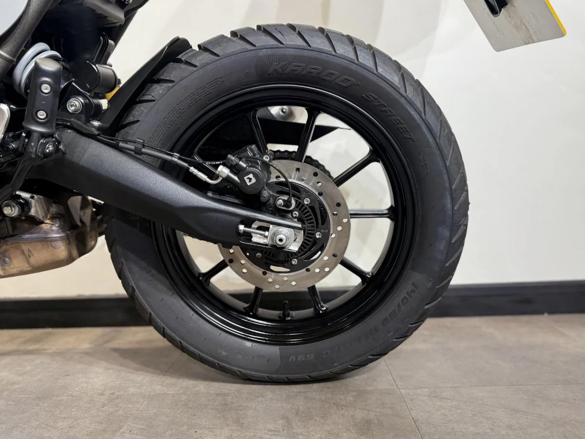 Triumph Scrambler 400 X - Image 9