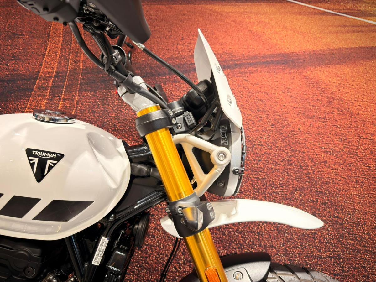 Triumph Scrambler 400 XC - Image 19