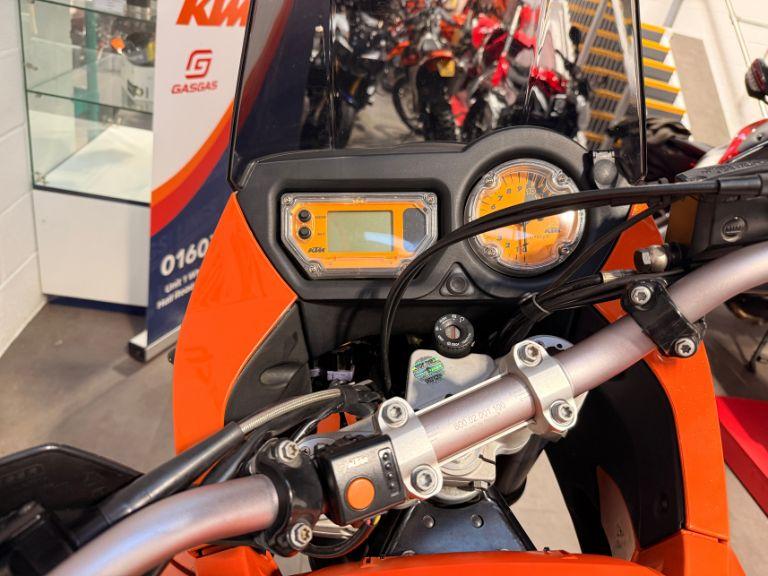 KTM 990 Adventure - Image 20