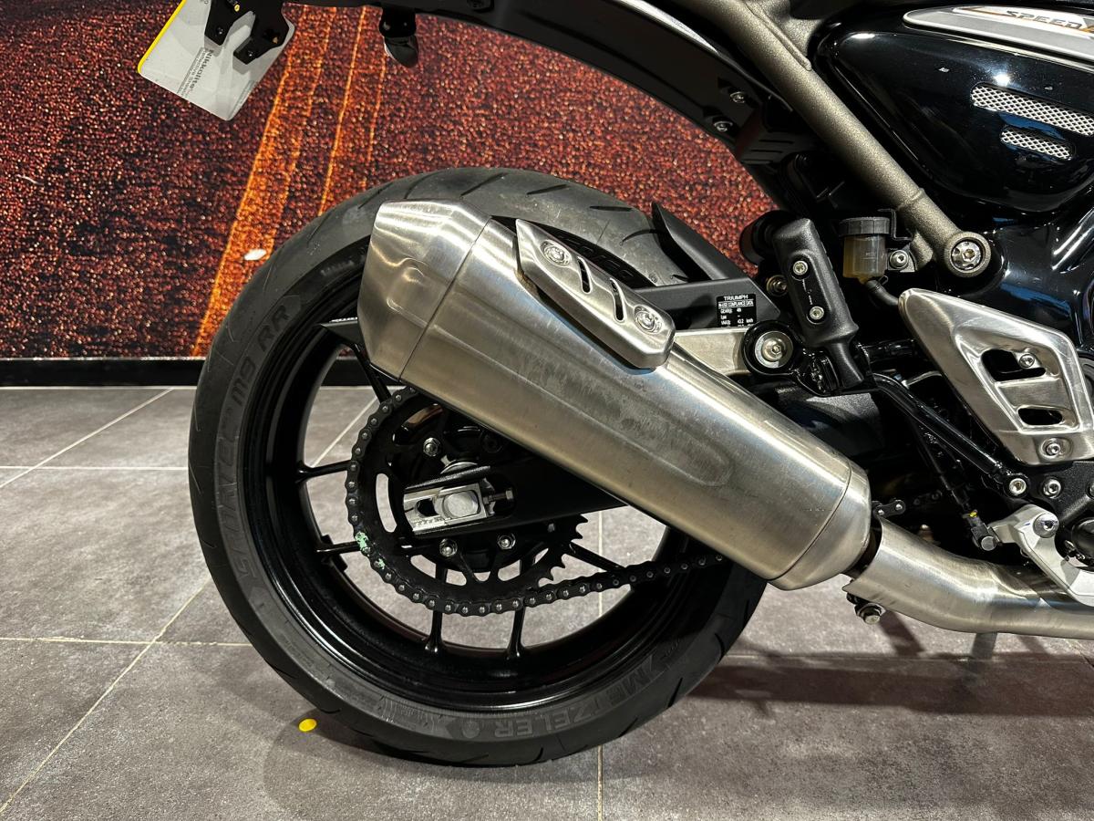 TRIUMPH SPEED 400 - Image 16