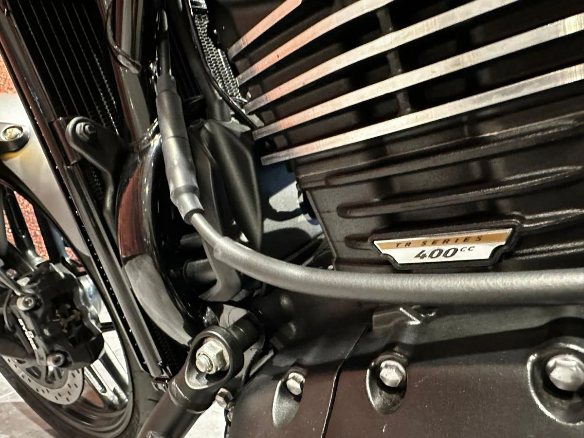 TRIUMPH SPEED 400 - Image 28
